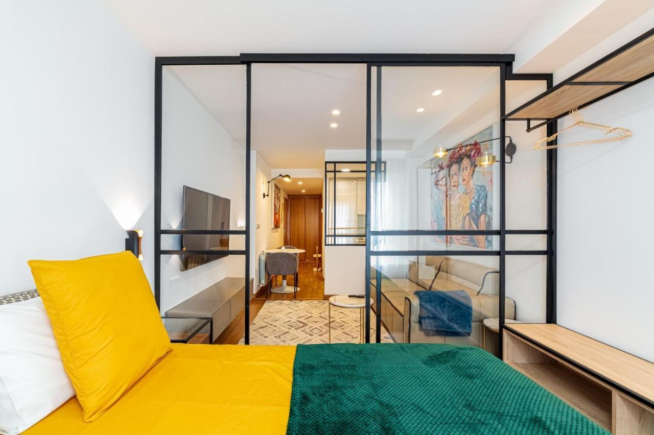 Suite Lujo Centro-Nautico-Cies+Parking Vigo Eksteriør billede