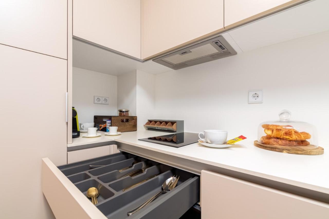 Suite Lujo Centro-Nautico-Cies+Parking Vigo Eksteriør billede