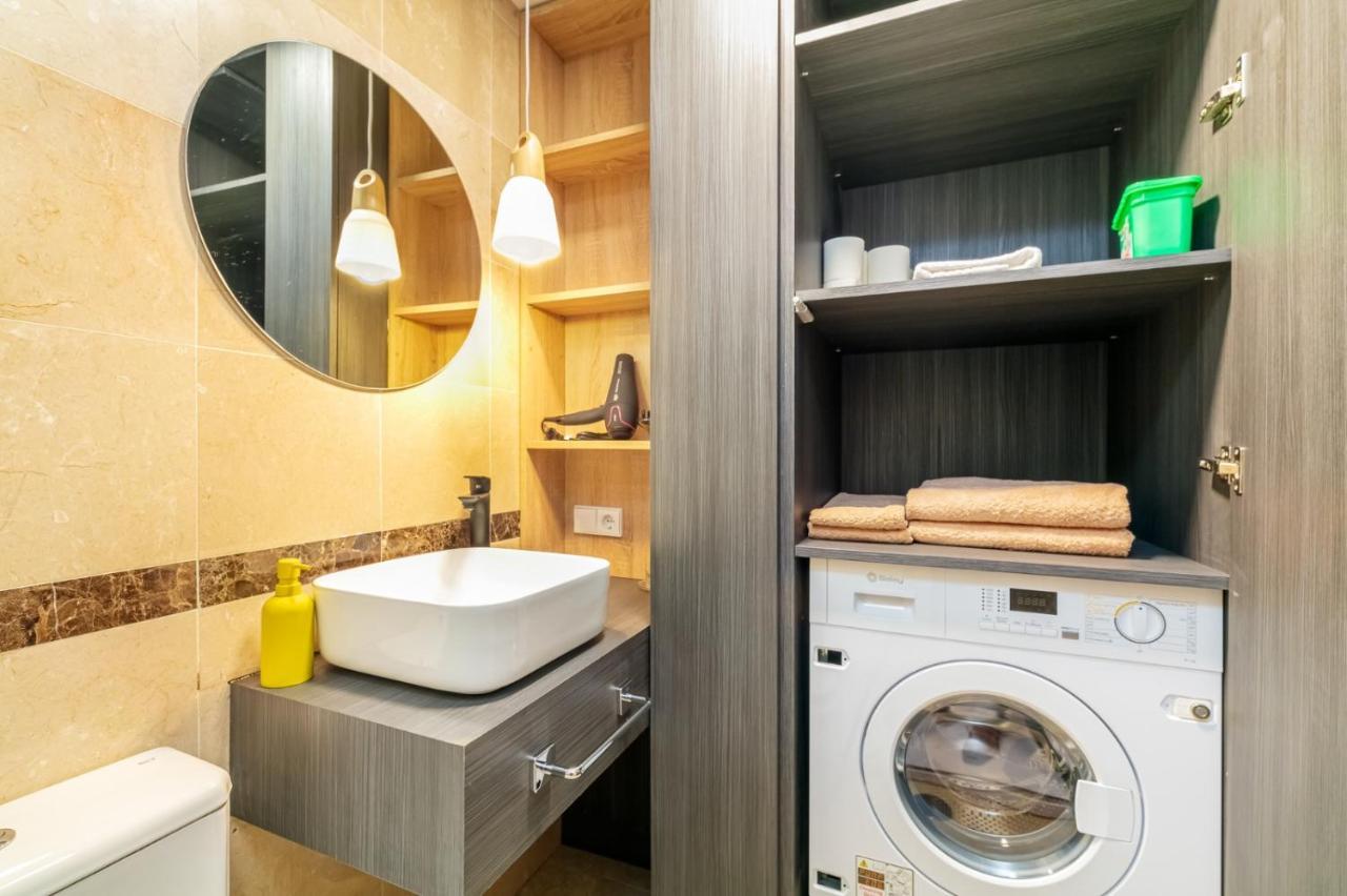 Suite Lujo Centro-Nautico-Cies+Parking Vigo Eksteriør billede