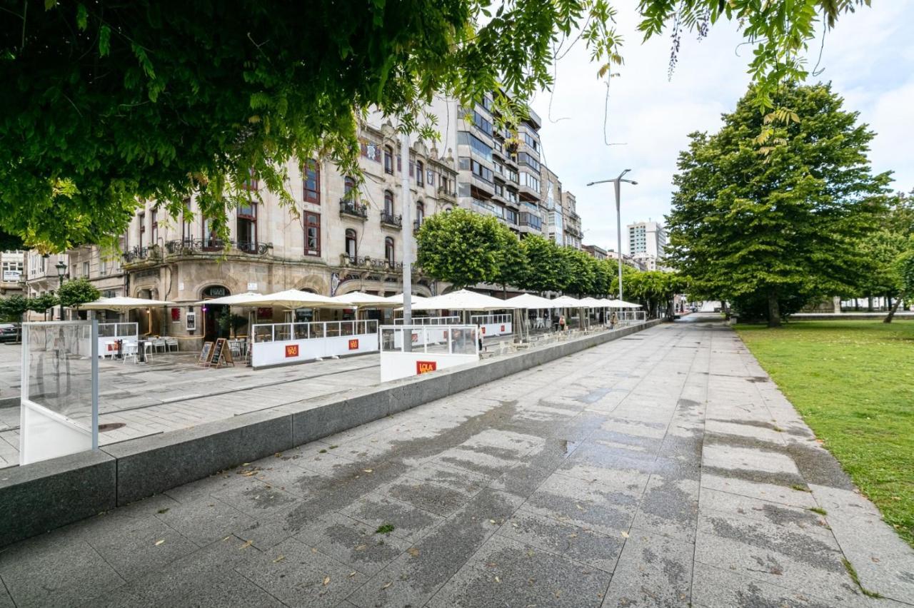 Suite Lujo Centro-Nautico-Cies+Parking Vigo Eksteriør billede